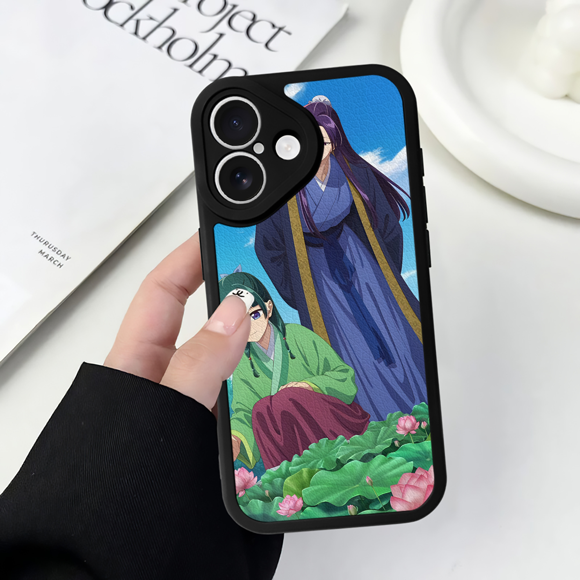 薬屋のひとりごと The Apothecary Diaries 【iPhone 16シリーズ対応】シリコンスマホケース（レザー調） 材質：シリコン